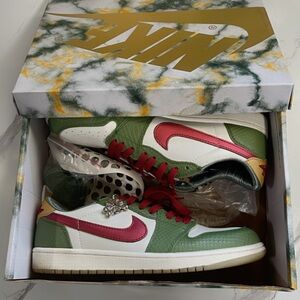 Air Jordan 1 Retro Low OG 'Year of the Dragon'